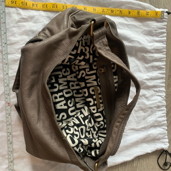 Marc by Marc Jacobs Grey Handbag Leather - Picture 2 of 2